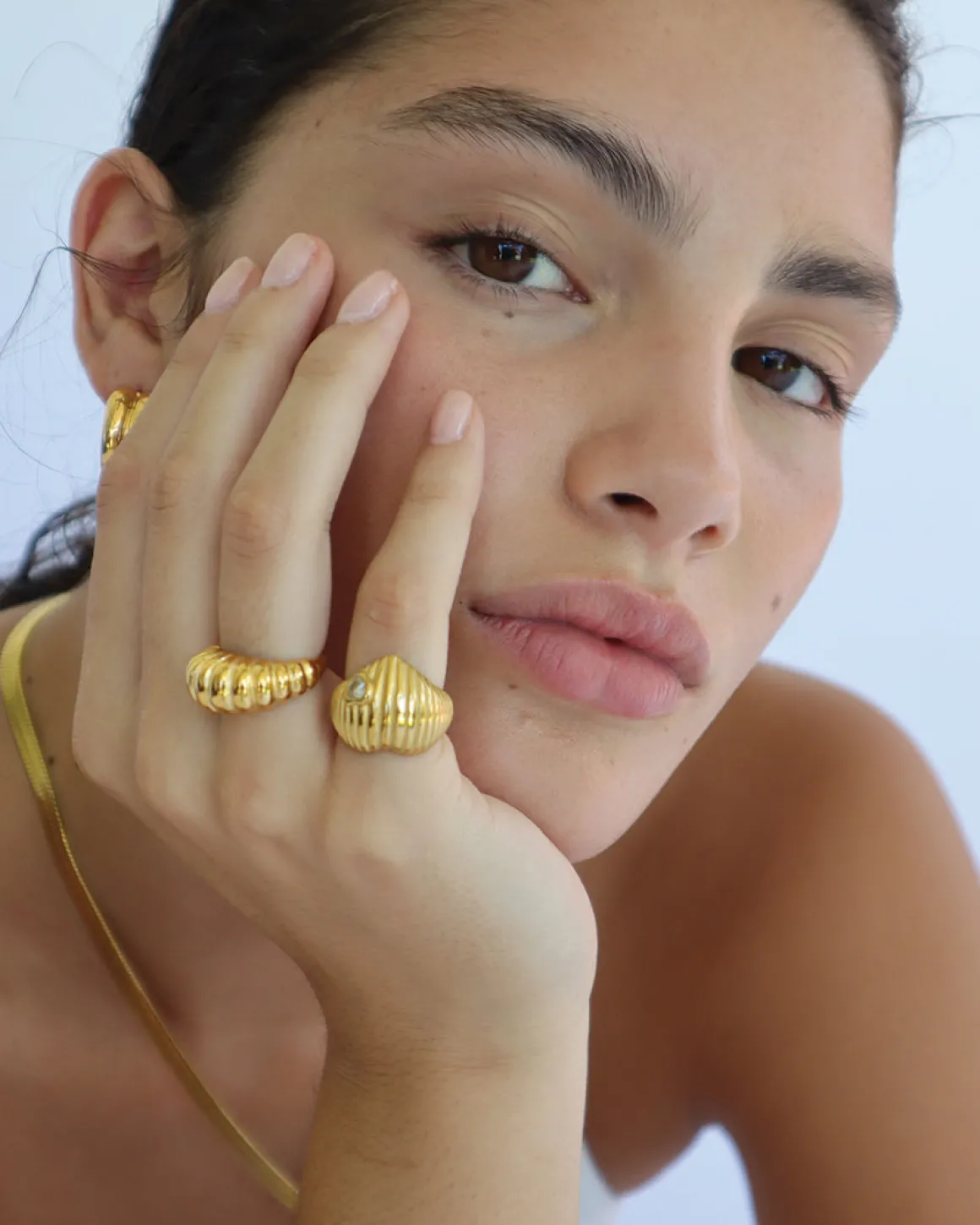 Azura Ring in Gold