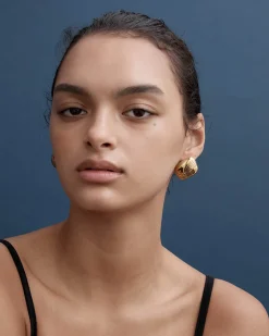 Gianna Earrings in Gold