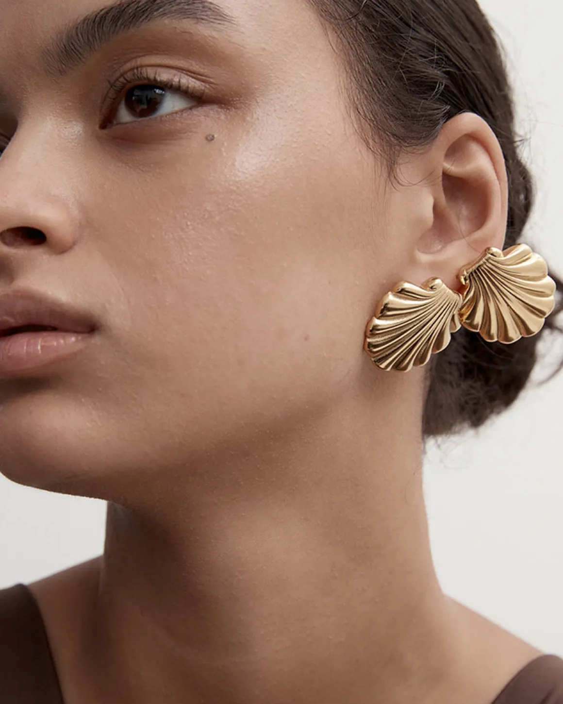 Leilani Earrings in Gold