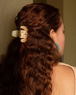 Lotus Clip in Champagne