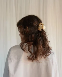 Lotus Clip in Champagne