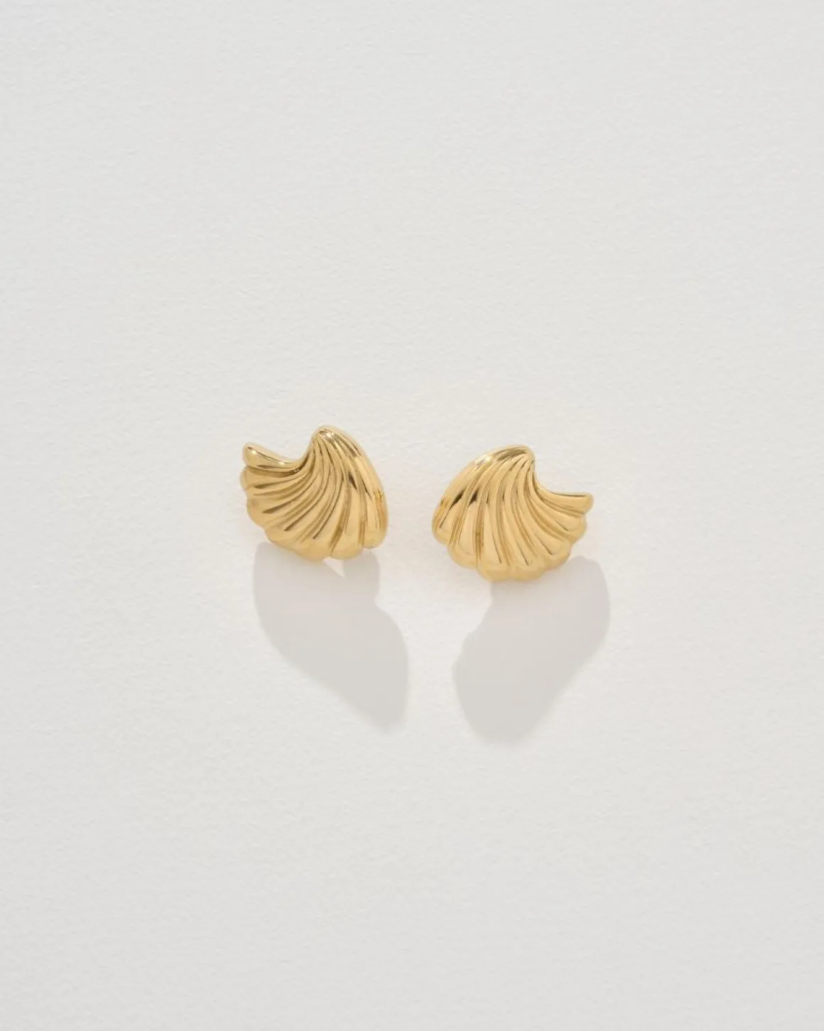 Mason Earrings in Gold