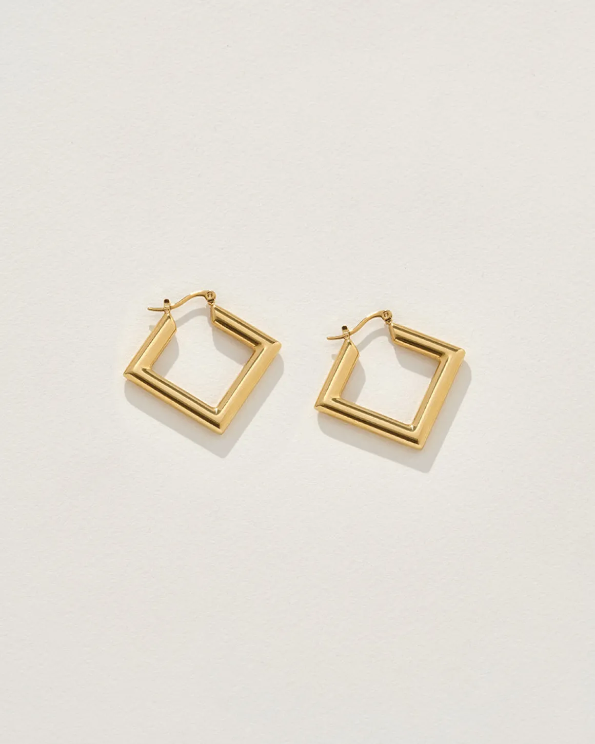 Patrick Earrings in Gold