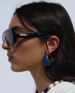 Thiago Earrings in Gold